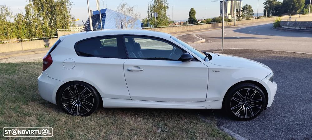 BMW 118 d DPF Edition Sport - 4