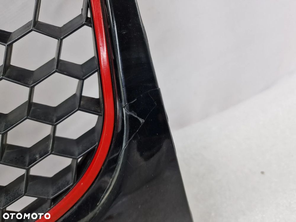 VW GOLF V 5 1K0 GTI 03-08 ATRAPA / GRILL PRZEDNI PRZÓD , NR 1K0853651E / 1K0853651F / 1K0853651G / 1K0853651H , NR AUKCJI GL409 - 9