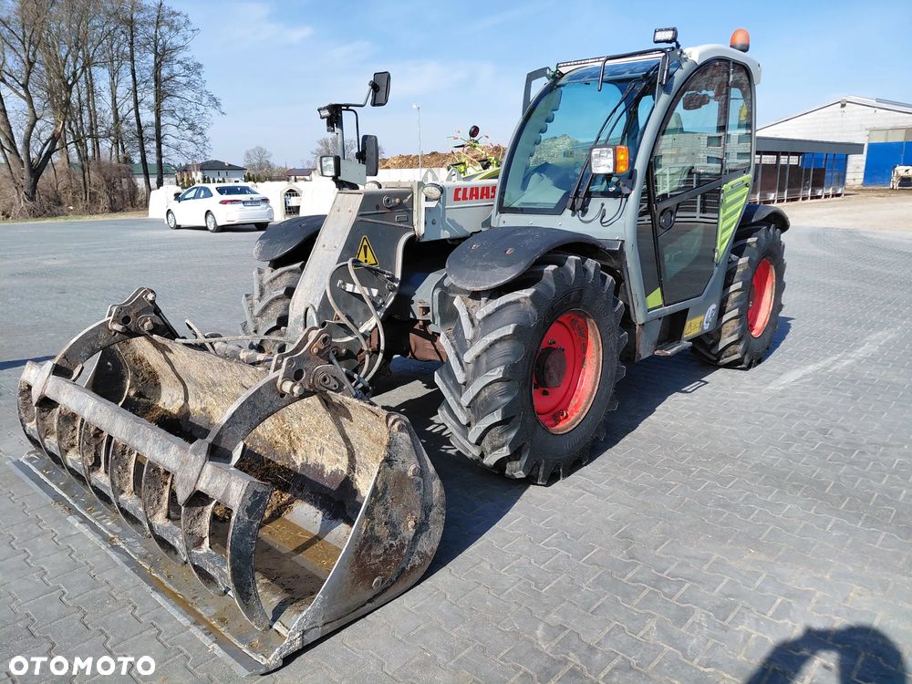 Claas Scorpion 6030 - 2