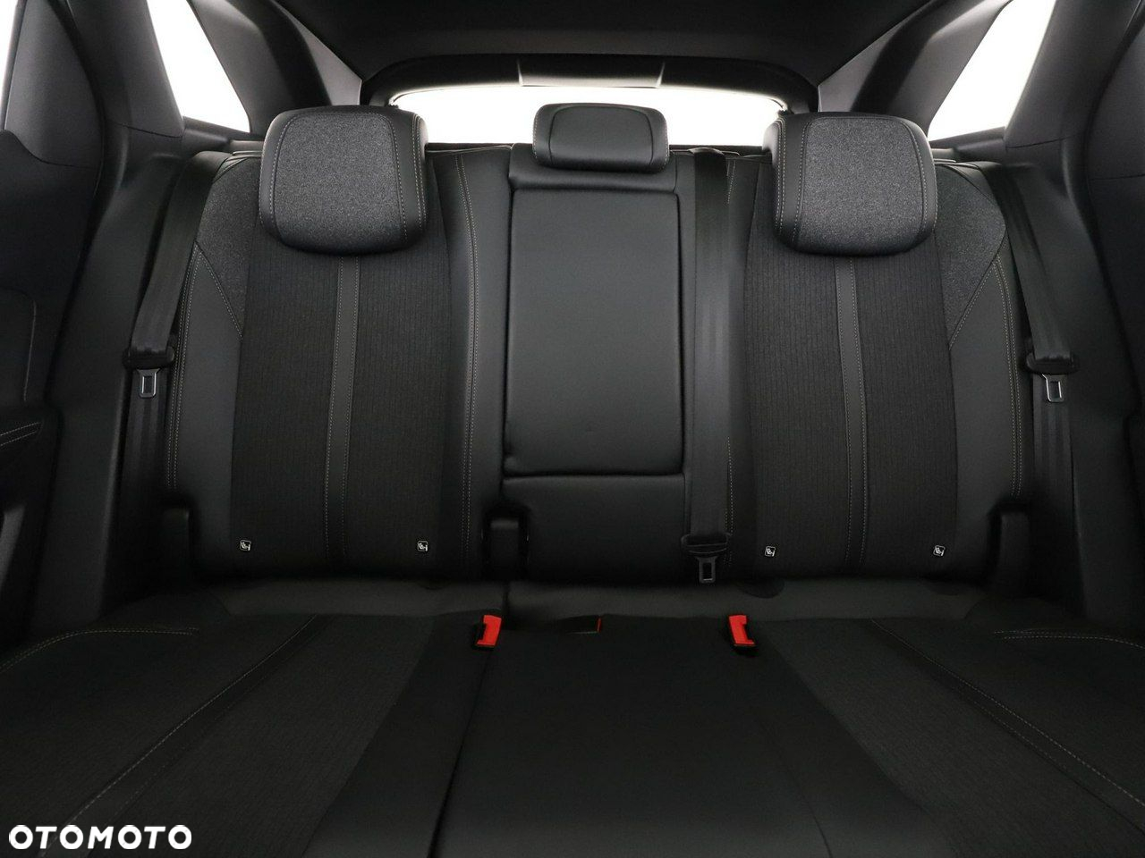 Peugeot 3008 1.2 PureTech GT S&S EAT8 - 18