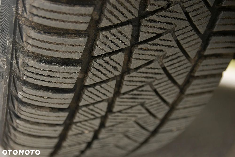 Ford Kuga 2.0 TDCi 4x4 Titanium - 15