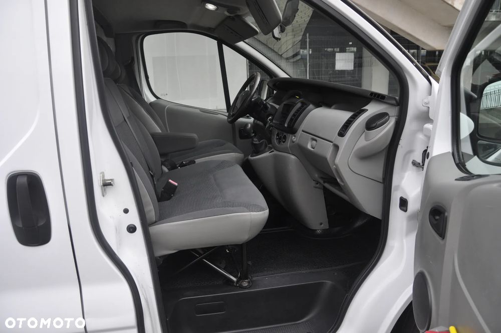 Renault Trafic - 31