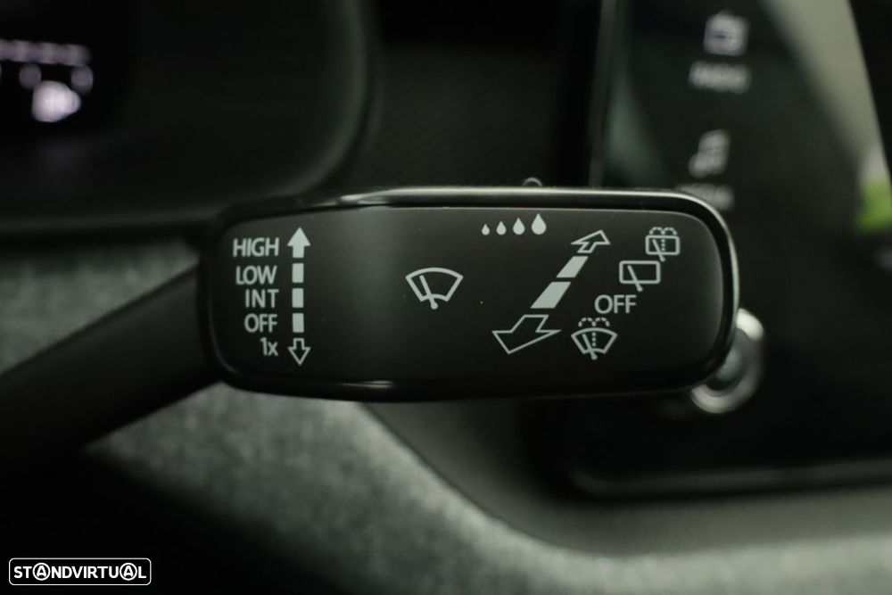 Skoda Kamiq 1.0 TSI DSG - 17