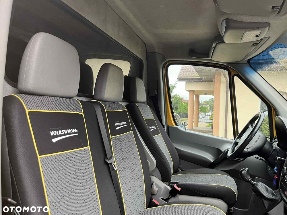 Volkswagen Crafter - 11