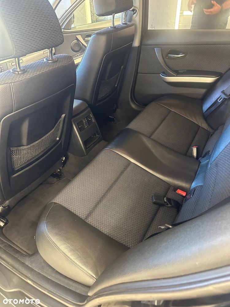 BMW Seria 3 - 16