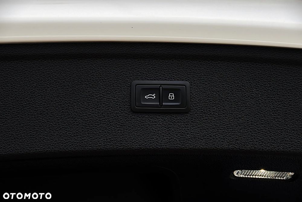 Audi Q5 35 TDI Quattro S tronic - 34