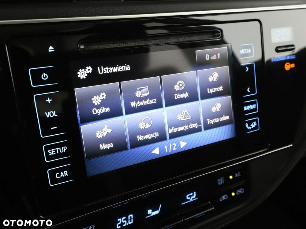 Toyota Auris Hybrid 135 Comfort - 23