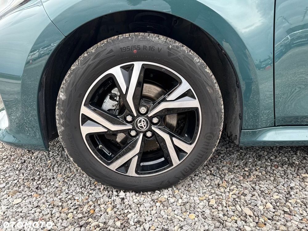 Toyota Yaris Hybrid 1.5 Style - 17
