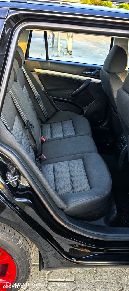 Skoda Octavia 2.0 TDI DSG Ambiente - 11