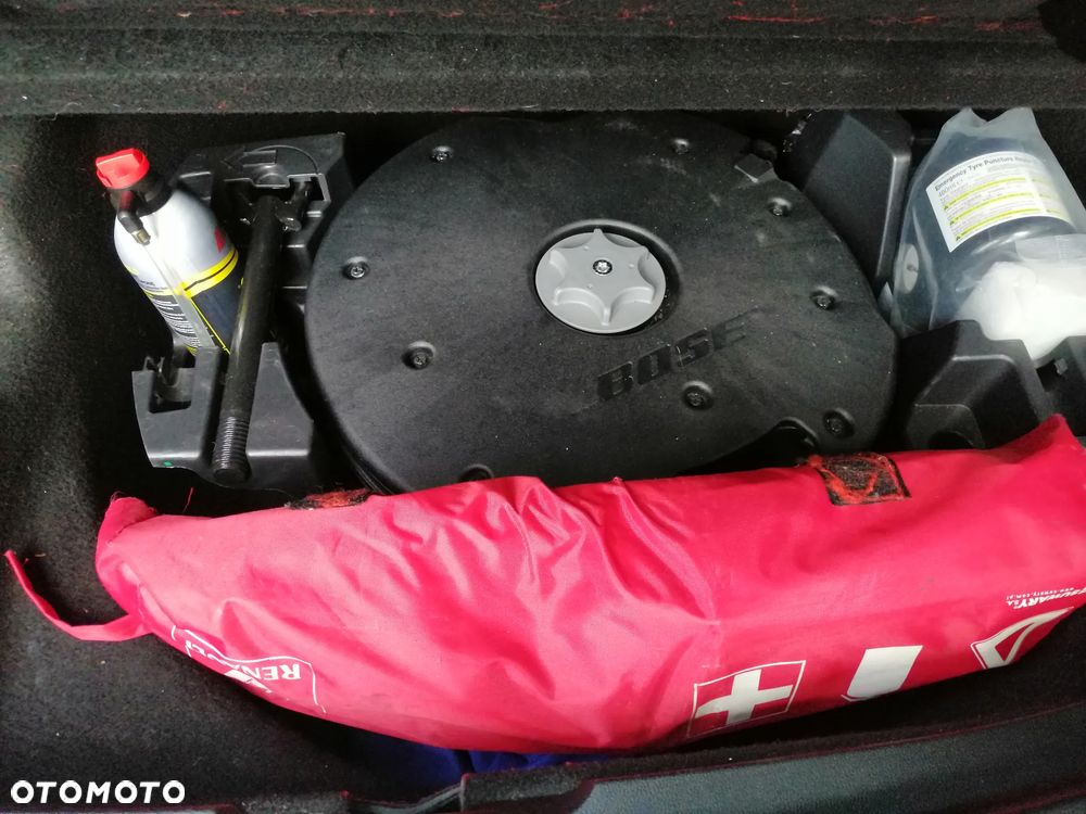 Renault Megane 1.6 TCe GT EDC - 28