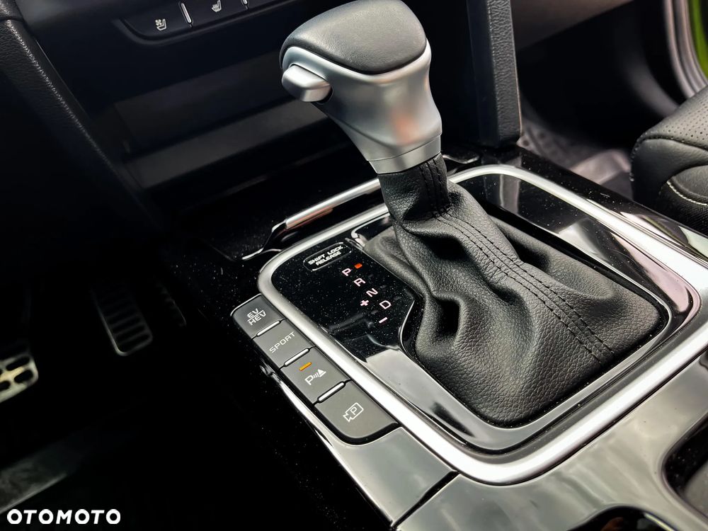 Kia XCeed 1.6 GDI PHEV L Business Line DCT - 31