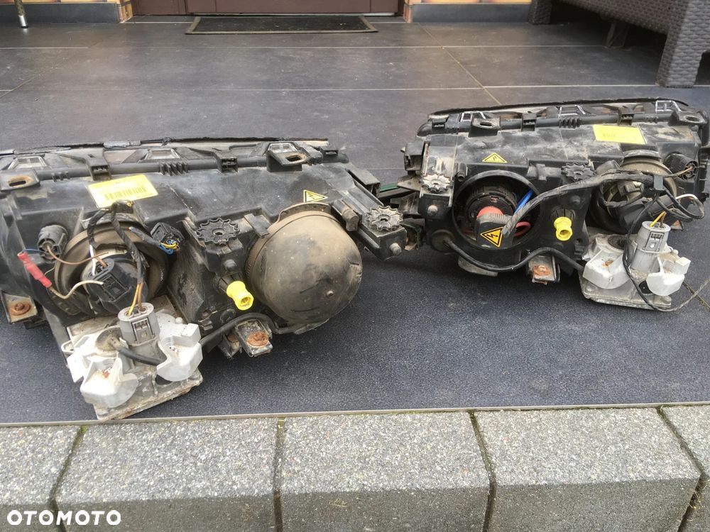 XENON LAMPA LEWA PRAWA PRZÓD REFLEKTOR BMW E46 - 7