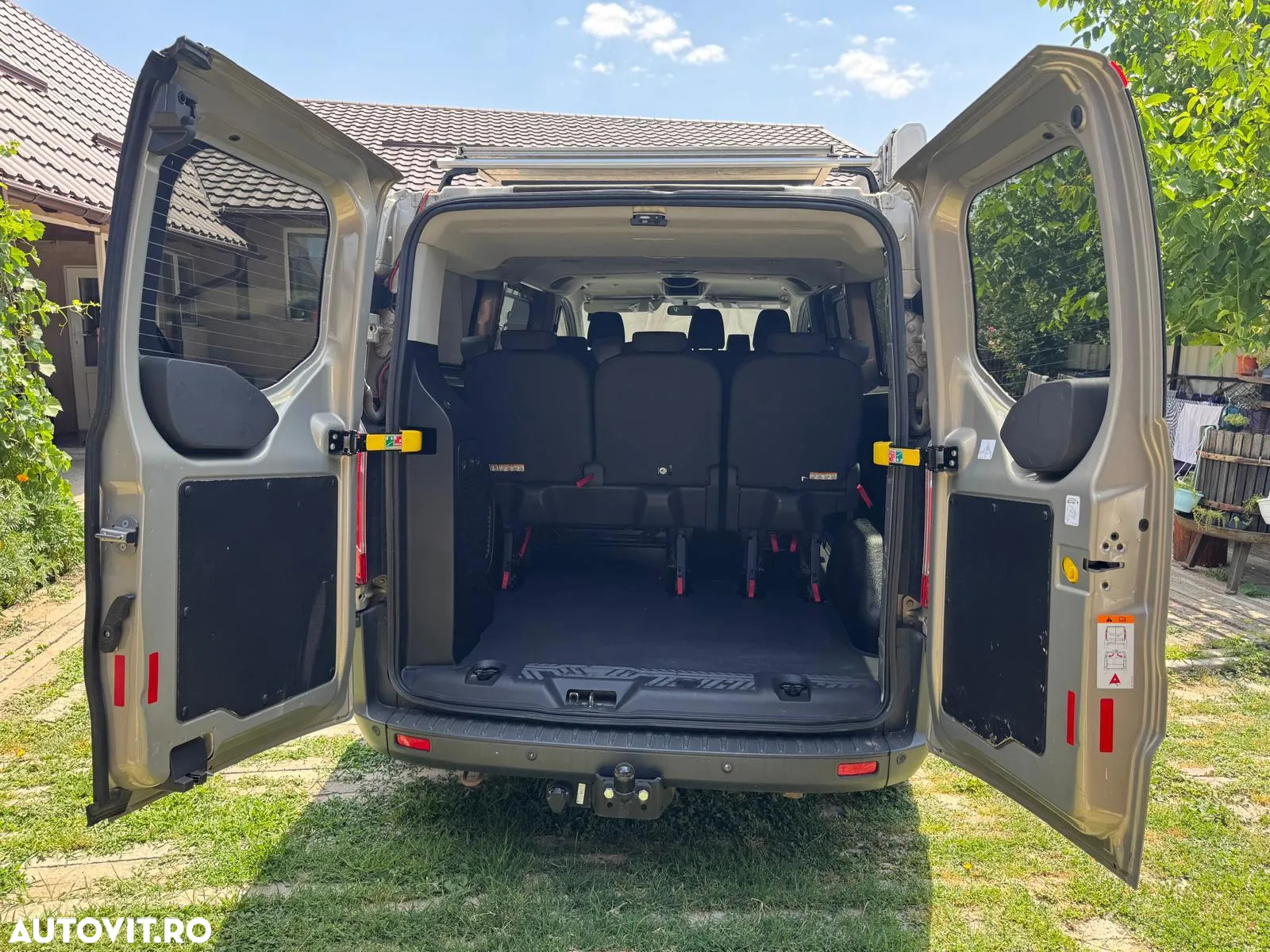 Ford Transit Custom Bus 310 2.0 TDCI LWB L2H1 Trend - 3