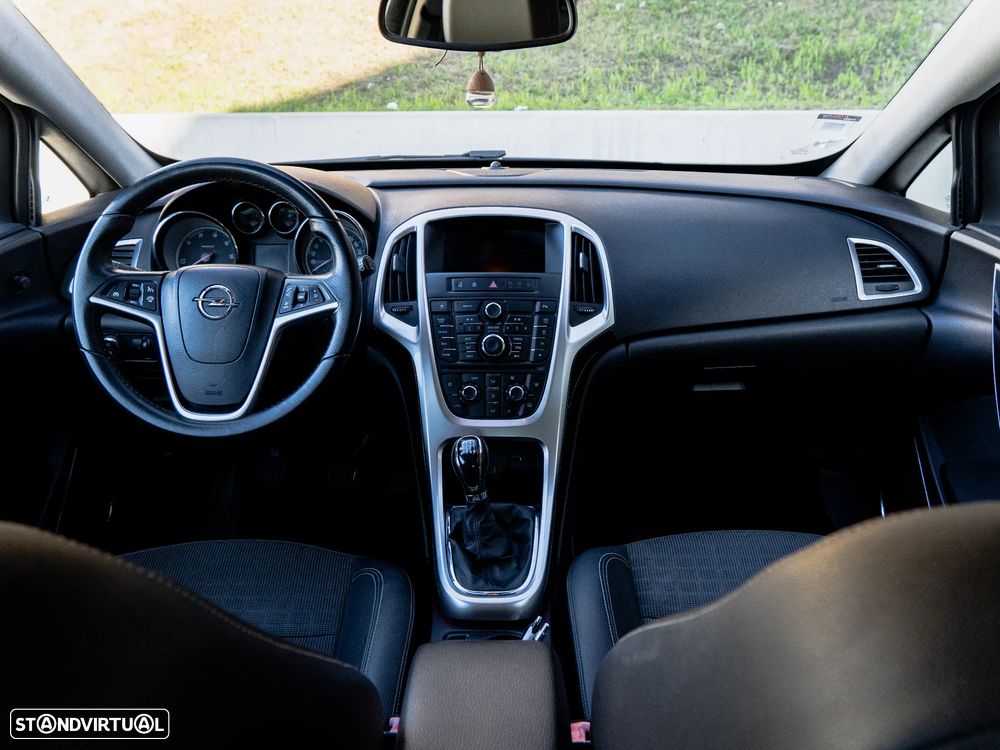Opel Astra GTC 1.7 CDTi S/S - 16
