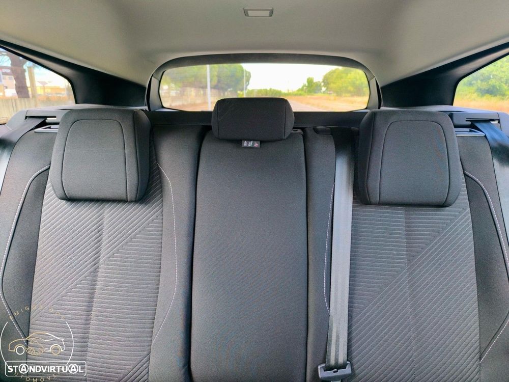 Peugeot 308 1.5 BlueHDi Allure EAT8 - 25