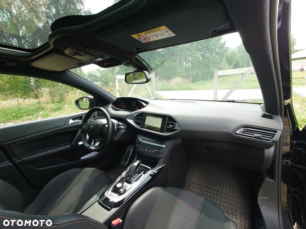 Peugeot 308 - 16