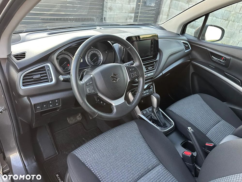 Suzuki SX4 S-Cross 1.4 Boosterjet Hybrid ALLGRIP AT Comfort+ - 11