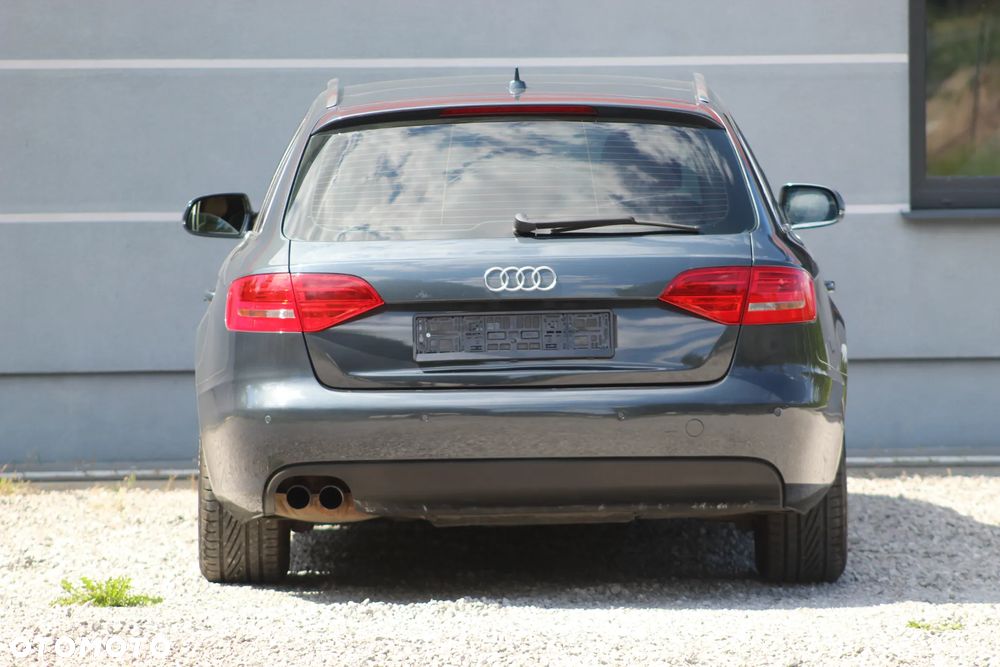 Audi A4 Avant 2.0 TDI e DPF Ambiente - 11