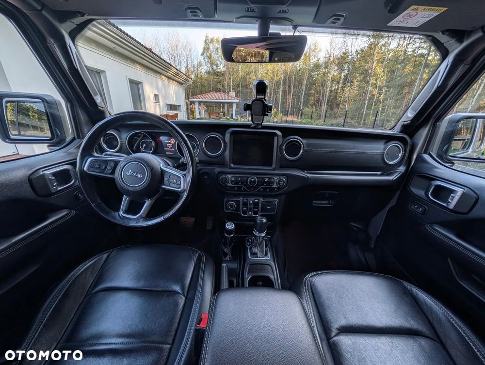 Jeep Wrangler Unlimited 2.2 CRD Sahara - 21