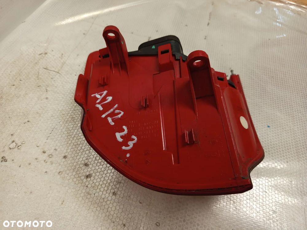+ LAMPA PRAWA TYŁ TYLNA PEUGEOT 3008 - 7