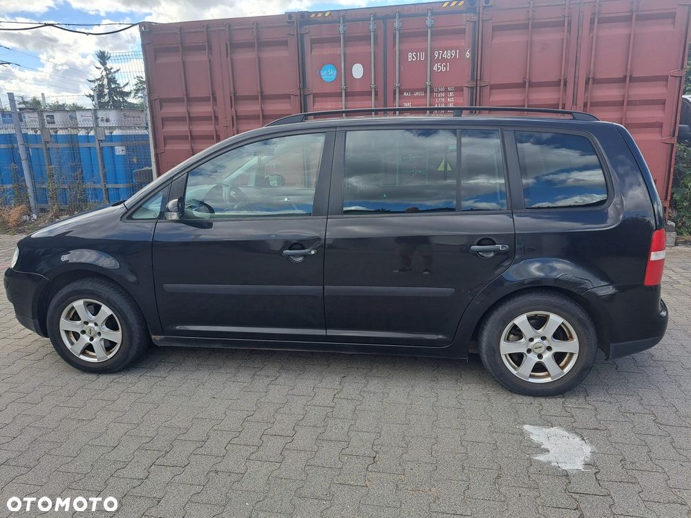 Volkswagen Touran 1.9 TDI Highline - 6
