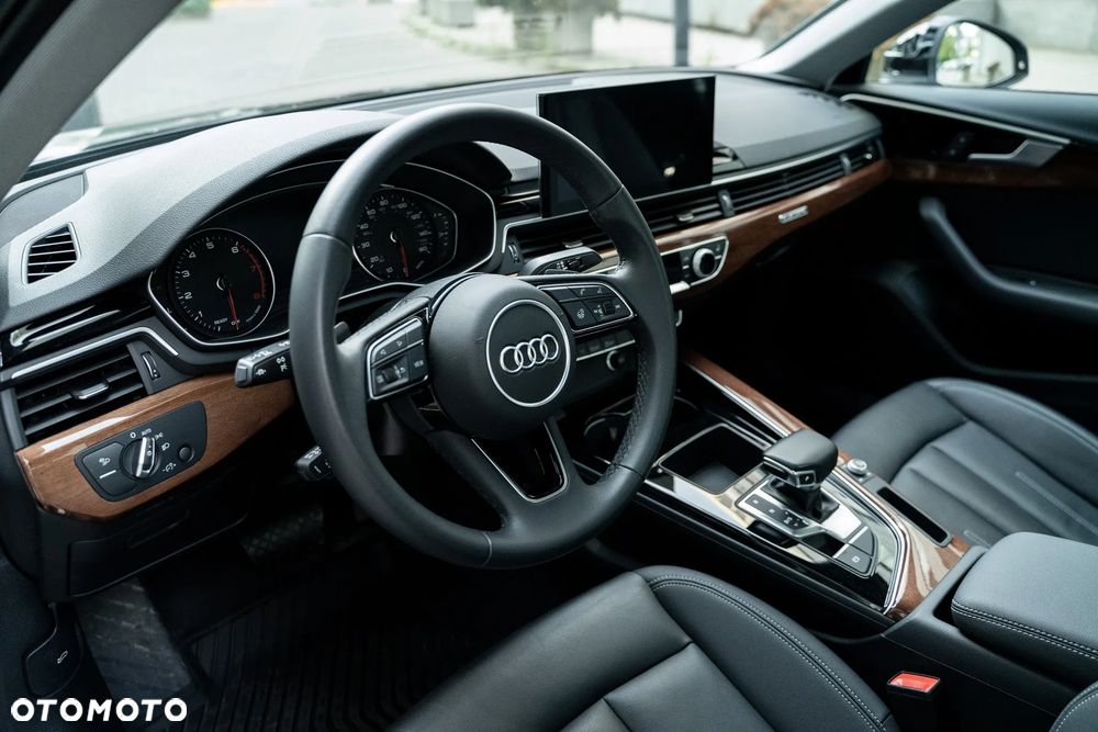 Audi A4 Limousine 40 TFSI quattro S tronic - 7