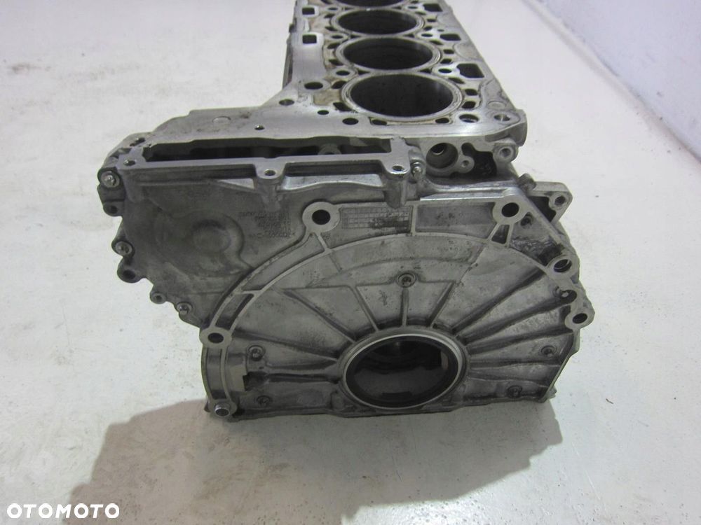 BMW X1 F48 B46 B46A20B F30 F20 X3 G01 BLOK SILNIKA 7647104 1025331 - 3