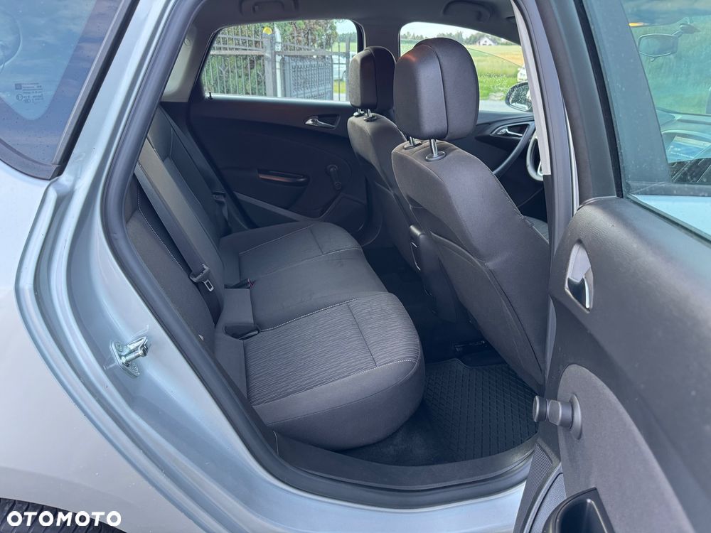 Opel Astra - 14
