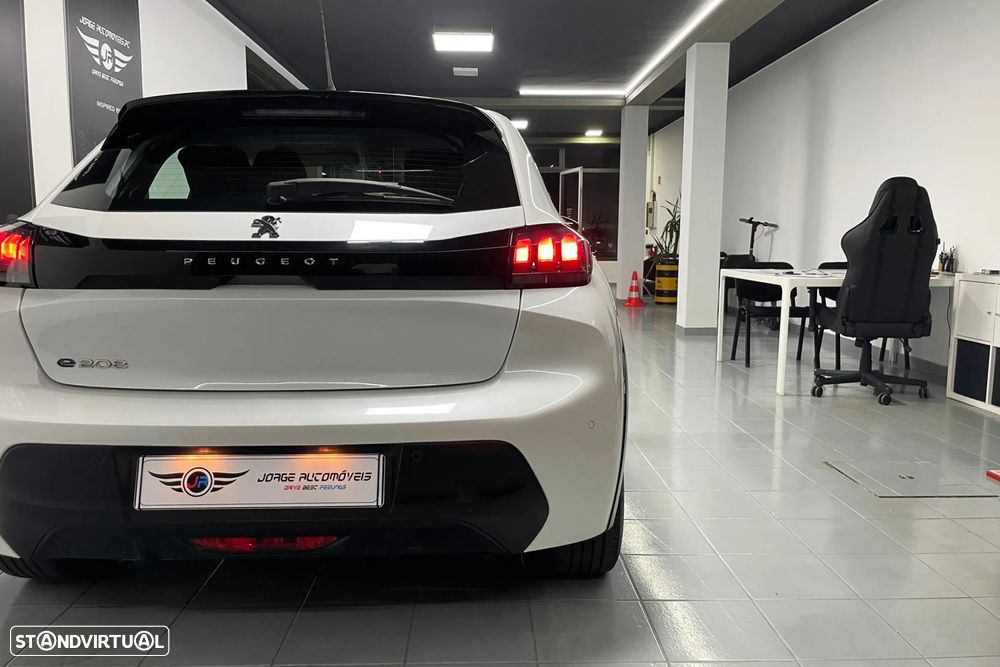 Peugeot e-208 50 kWh Active Pack - 18