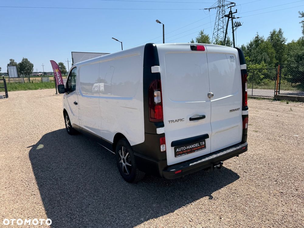 Renault Trafic - 9