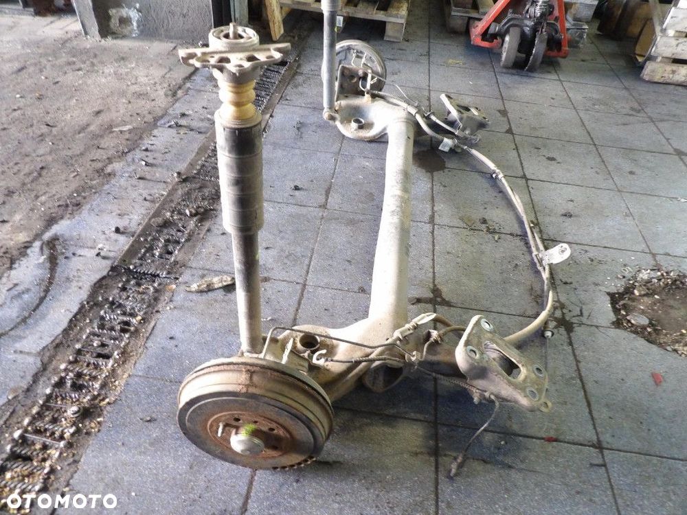 FIAT TIPO LIFT SEDAN OŚ TYLNA BELKA - 2