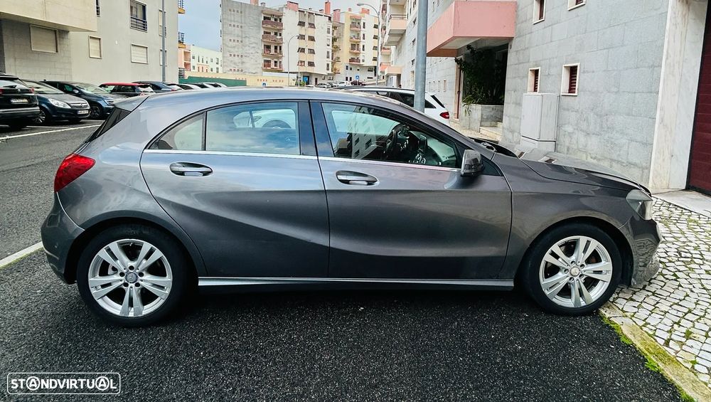 Mercedes-Benz A 200 - 12