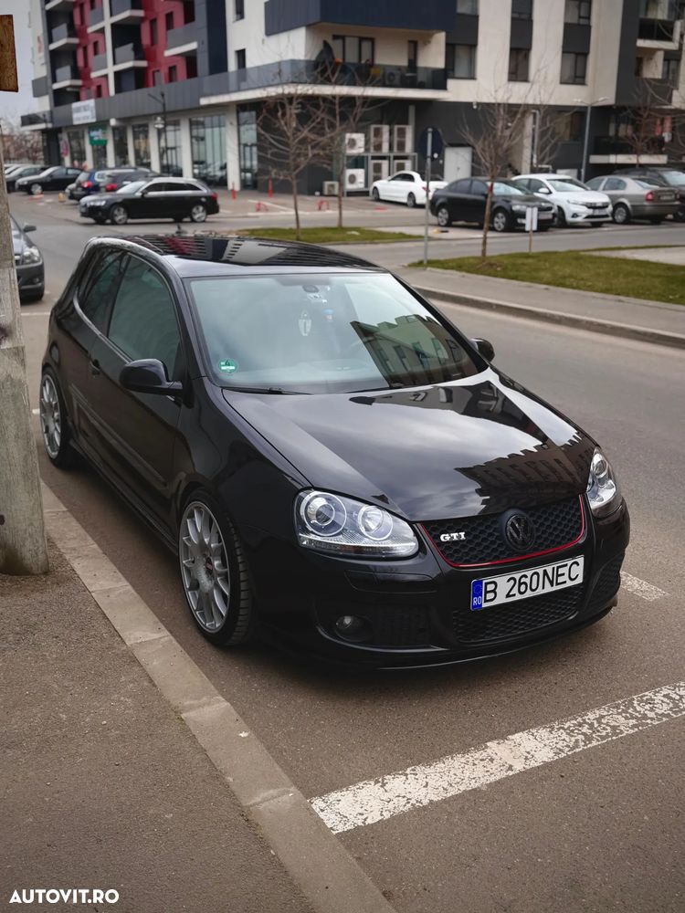 Volkswagen Golf - 3