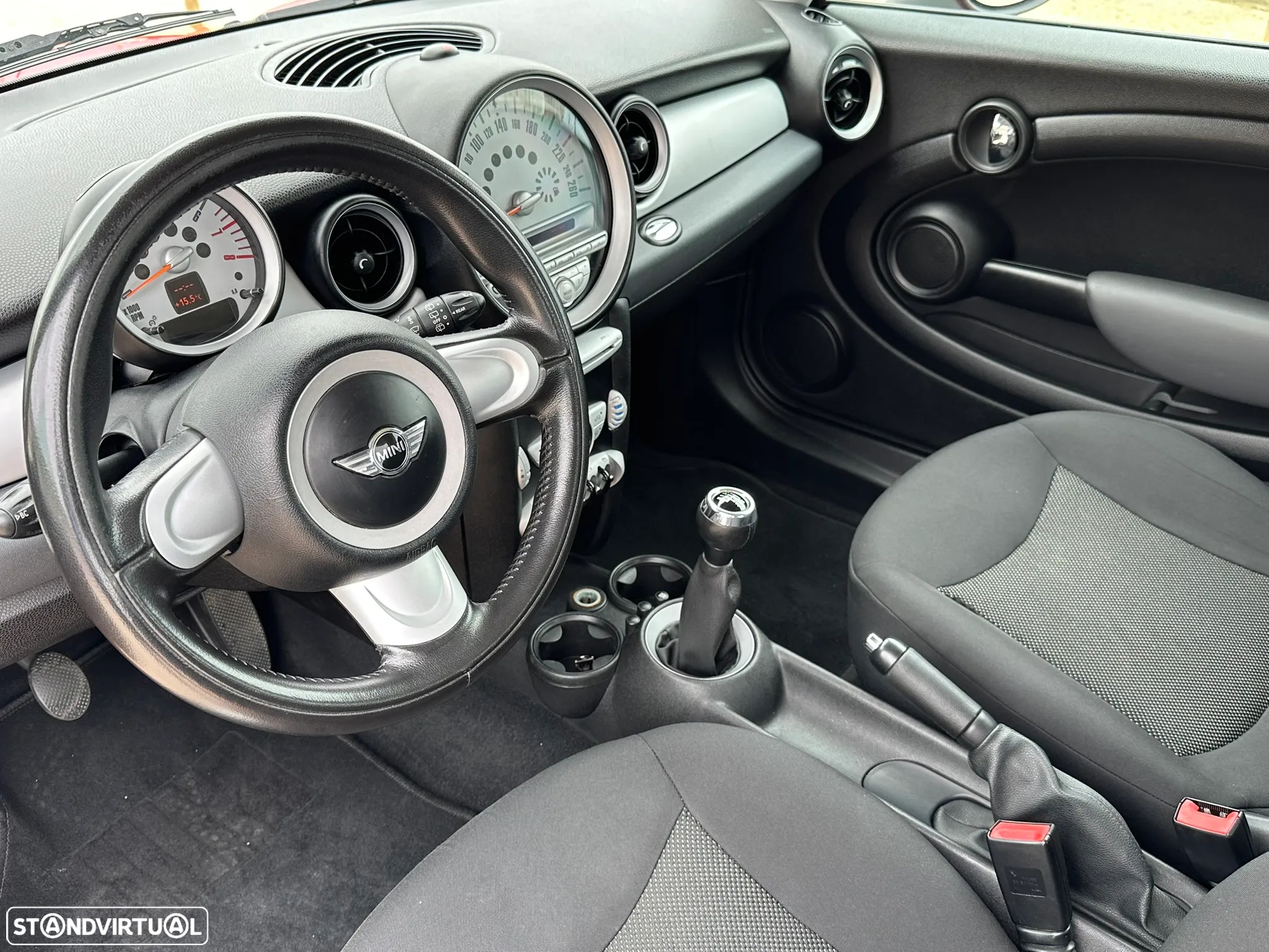 MINI 3 Portas - 9