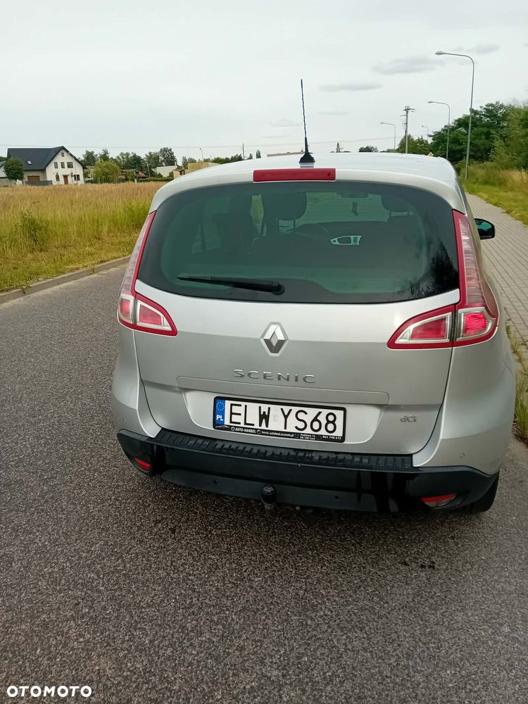 Renault Scenic 1.9 dCi Privilege - 3
