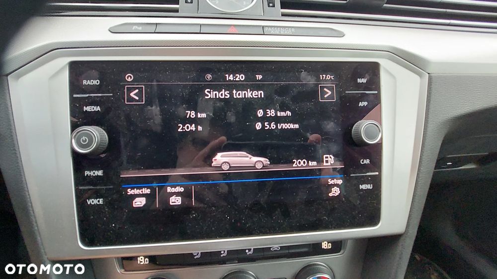 Volkswagen Passat - 19