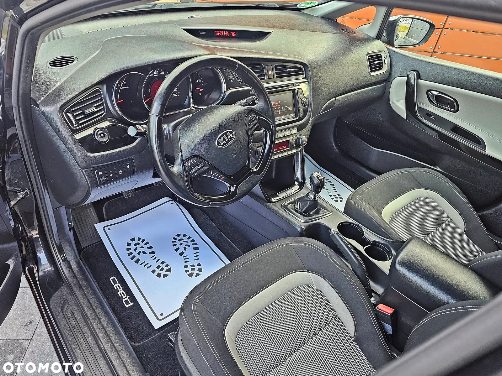 Kia Ceed 1.6 GDI Platinum Edition - 14