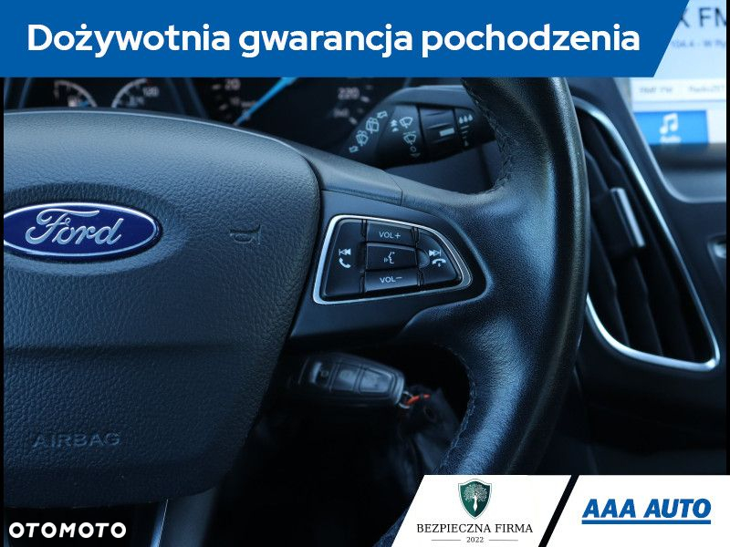 Ford Focus - 22