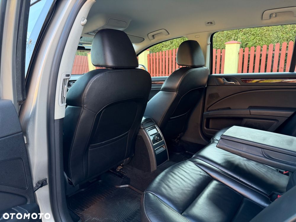 Skoda Superb 2.0 TDI 4x4 Exclusive - 21