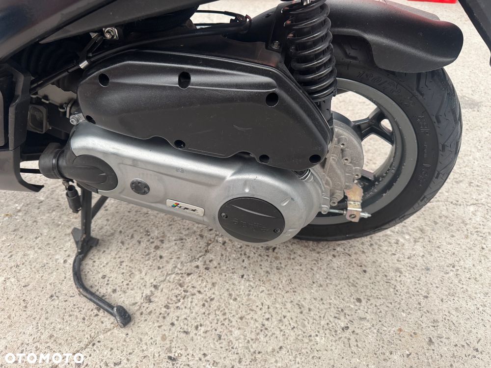 Aprilia SR - 14