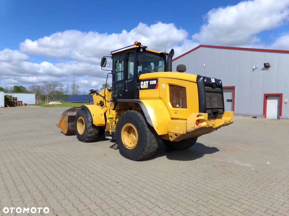 Caterpillar 930K - 6