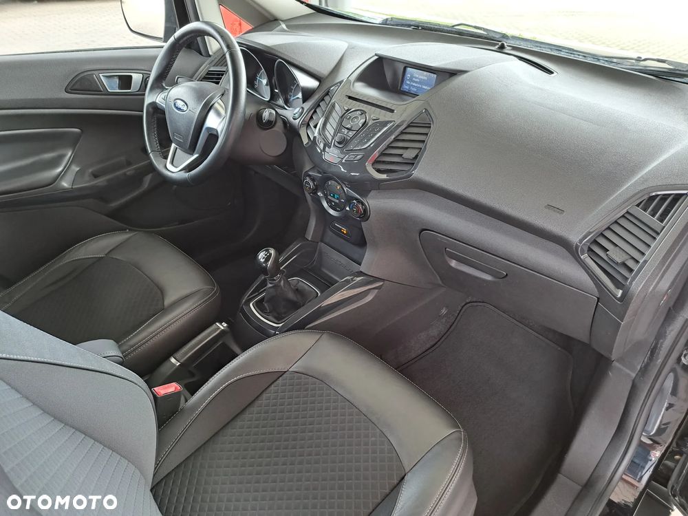 Ford EcoSport - 17