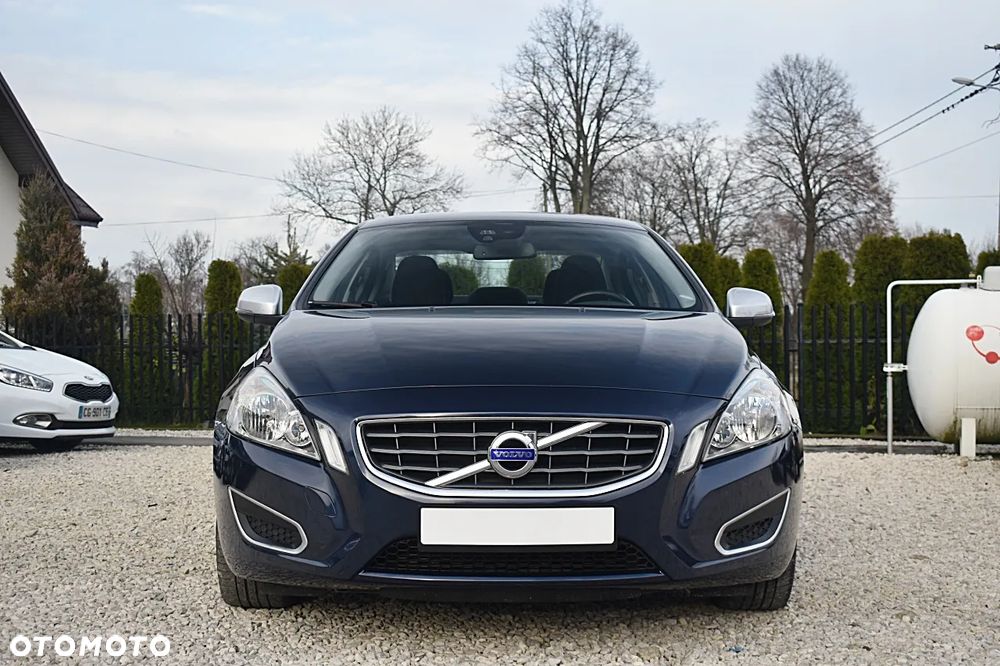 Volvo S60 D3 Momentum - 3