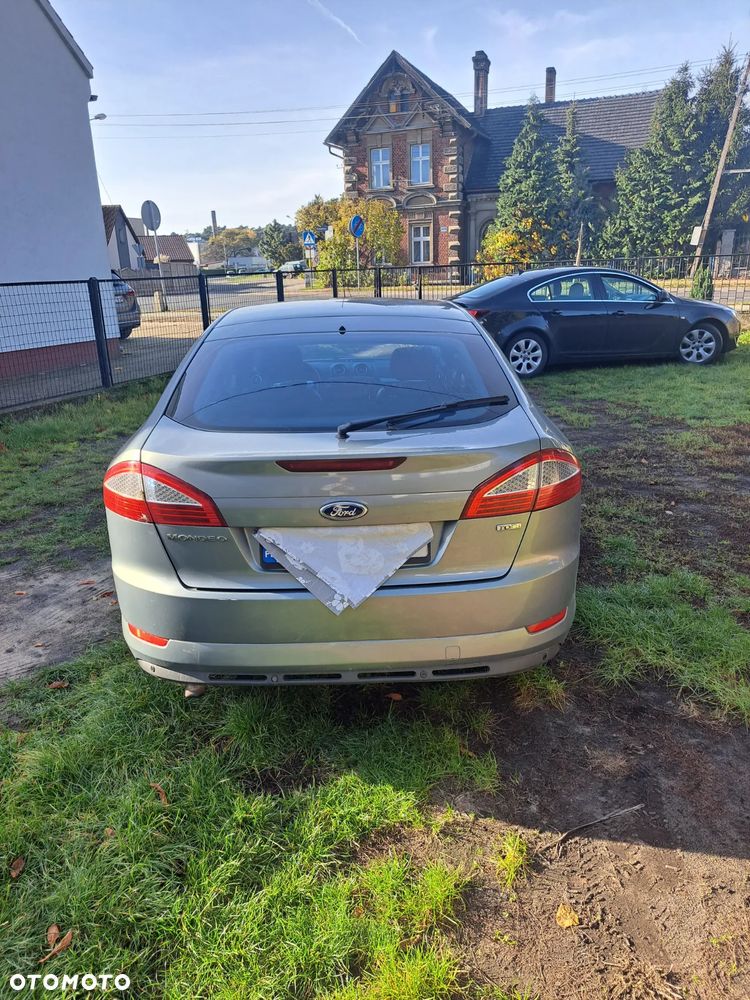 Ford Mondeo 2.0 TDCi Black Magic - 12