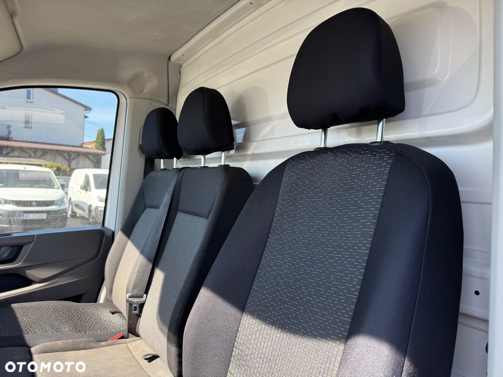 Volkswagen CRAFTER - 7