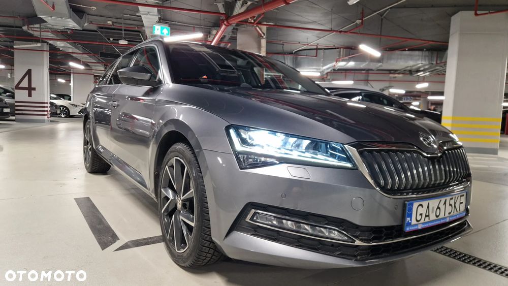 Skoda Superb 2.0 TDI SCR 4x4 Style DSG - 6