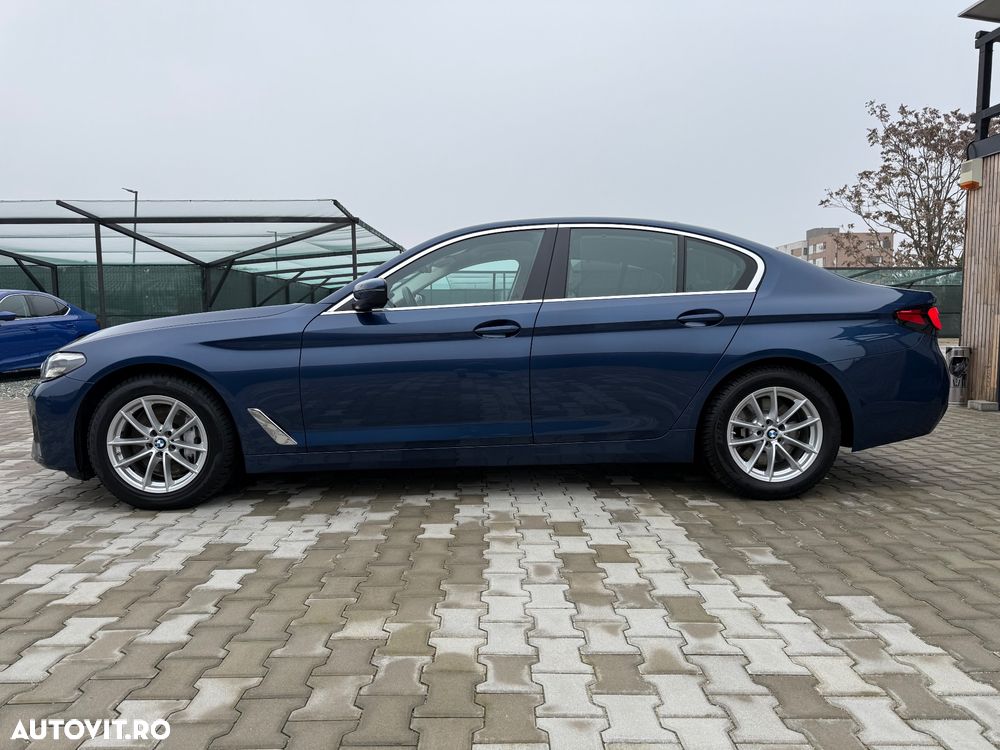 BMW Seria 5 530d xDrive Aut. Luxury Line - 7