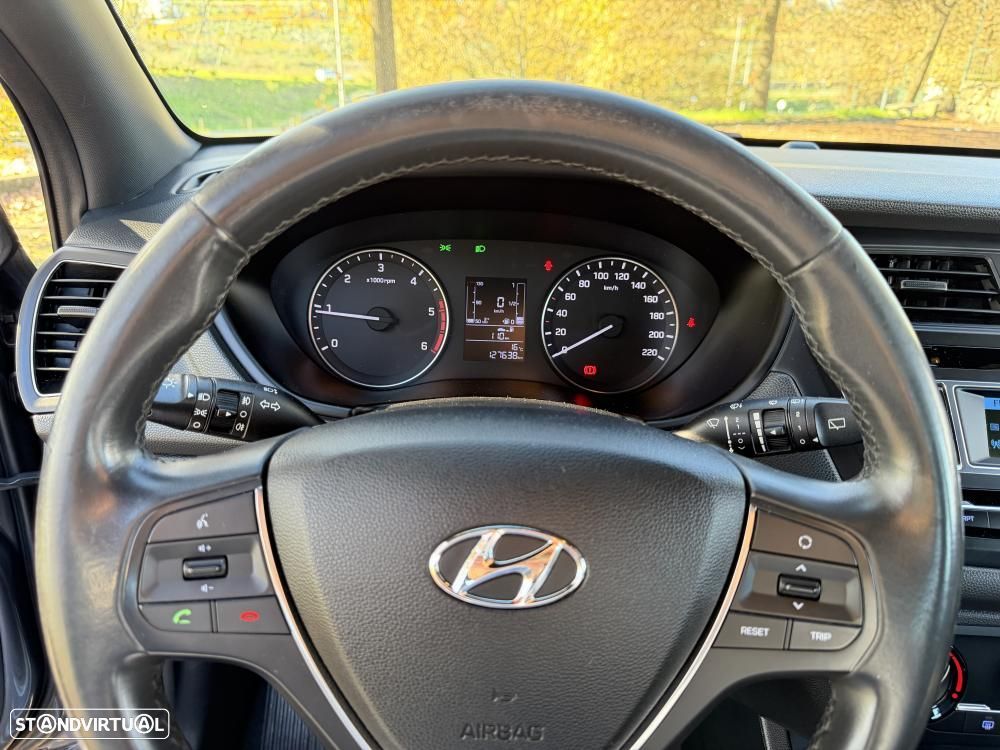 Hyundai i20 1.1 CRDi Access Plus - 17