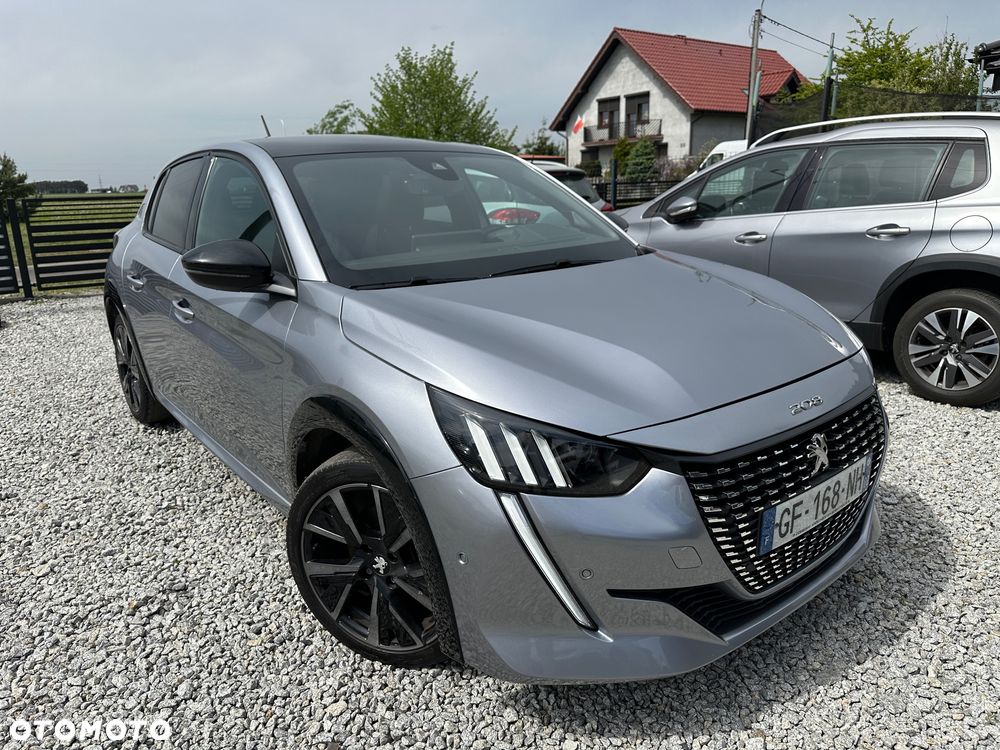 Peugeot 208 PureTech 100 GT