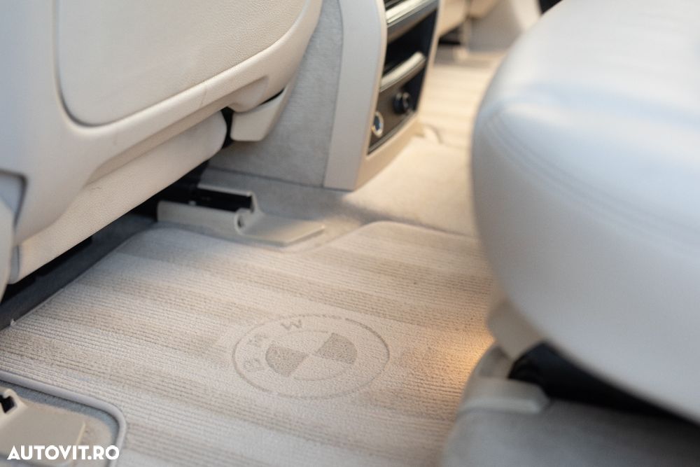 BMW X5 xDrive30d - 13